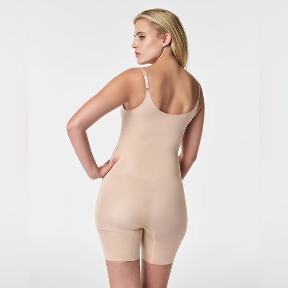 SPANXsculpt OnCoreOpen-Bust Mid-Thigh Bodysuit Nude XL Booty Enhancing Shapewear - Picture 2 of 9